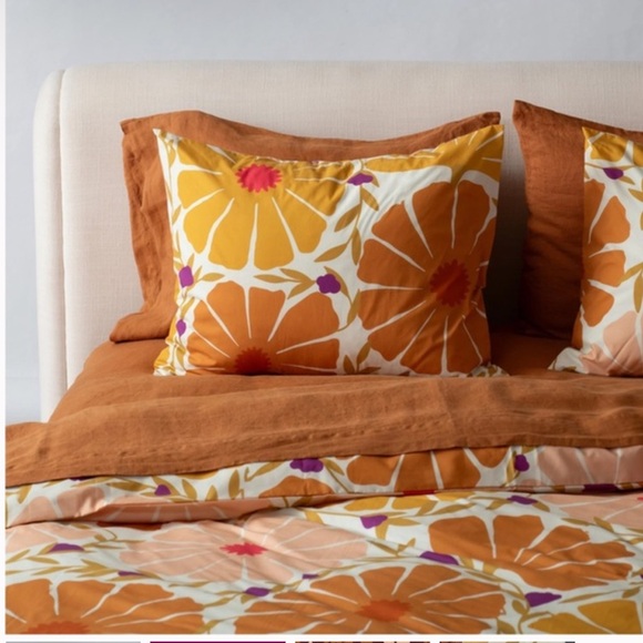 SCHOOLHOUSE SUNBURST DUVET AND PILLOW SHAMS - Picture 6 of 7